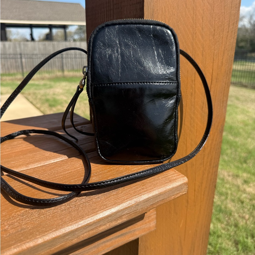 EUC HOBO Glossy Black Leather Butter Soft Crossbody Bag - Picture 1 of 9